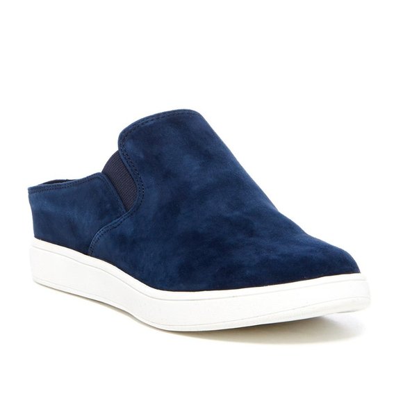 backless tennis shoes